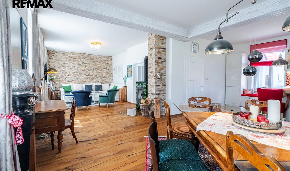 Prodej domu 310 m² s pozemkem 1 227 m², Bobrůvka – náhled fotky 10