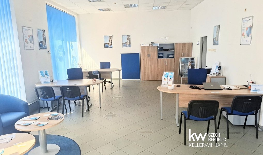 Pronájem obchodních prostor 110 m², Teplice – náhled fotky 10