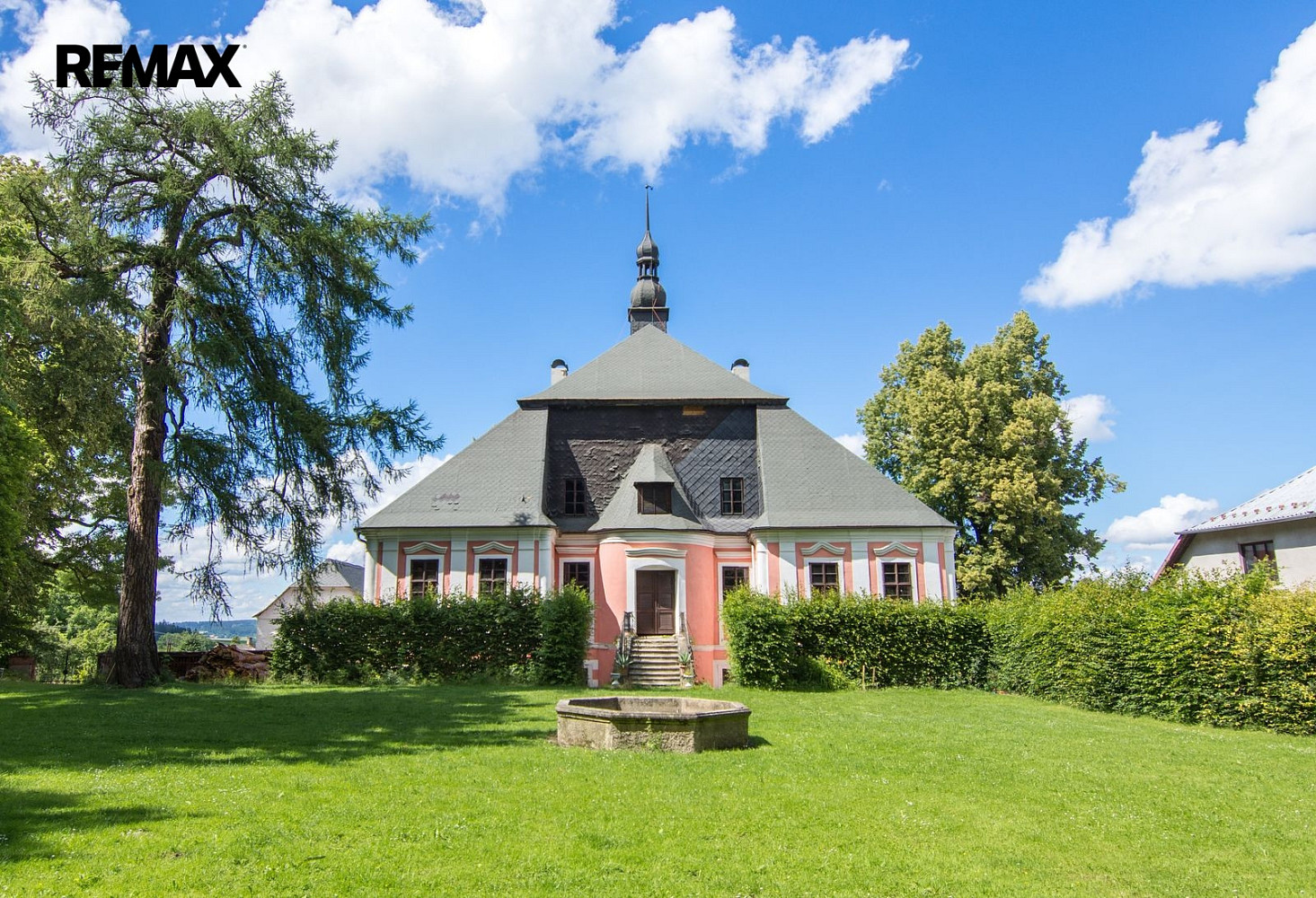 Prodej komerčního objektu (jiného typu) 1 450 m² – fotografie 5
