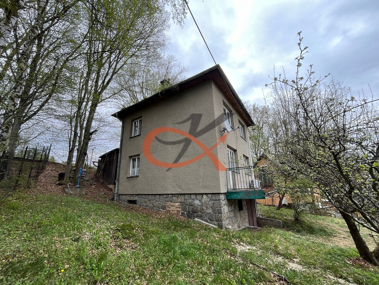 Dům 4+1 – Rožnov pod Radhoštěm, sídliště Písečný, okres Vsetín – pohled 2