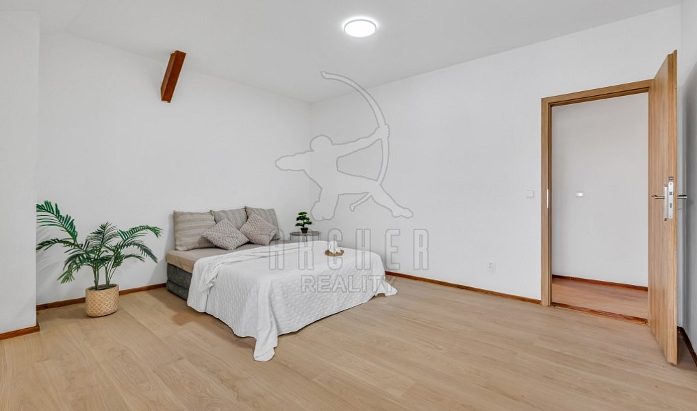 Prodej bytu 5+kk 104 m², Kněžmost – náhled fotky 14
