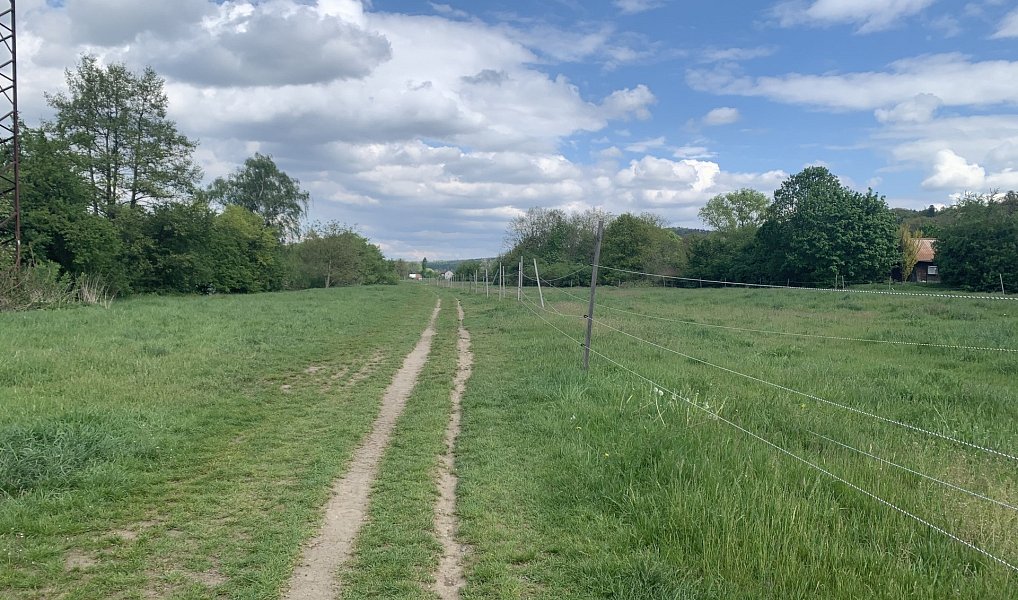 Prodej komerčního pozemku 44 521 m², Všenory – náhled fotky 4