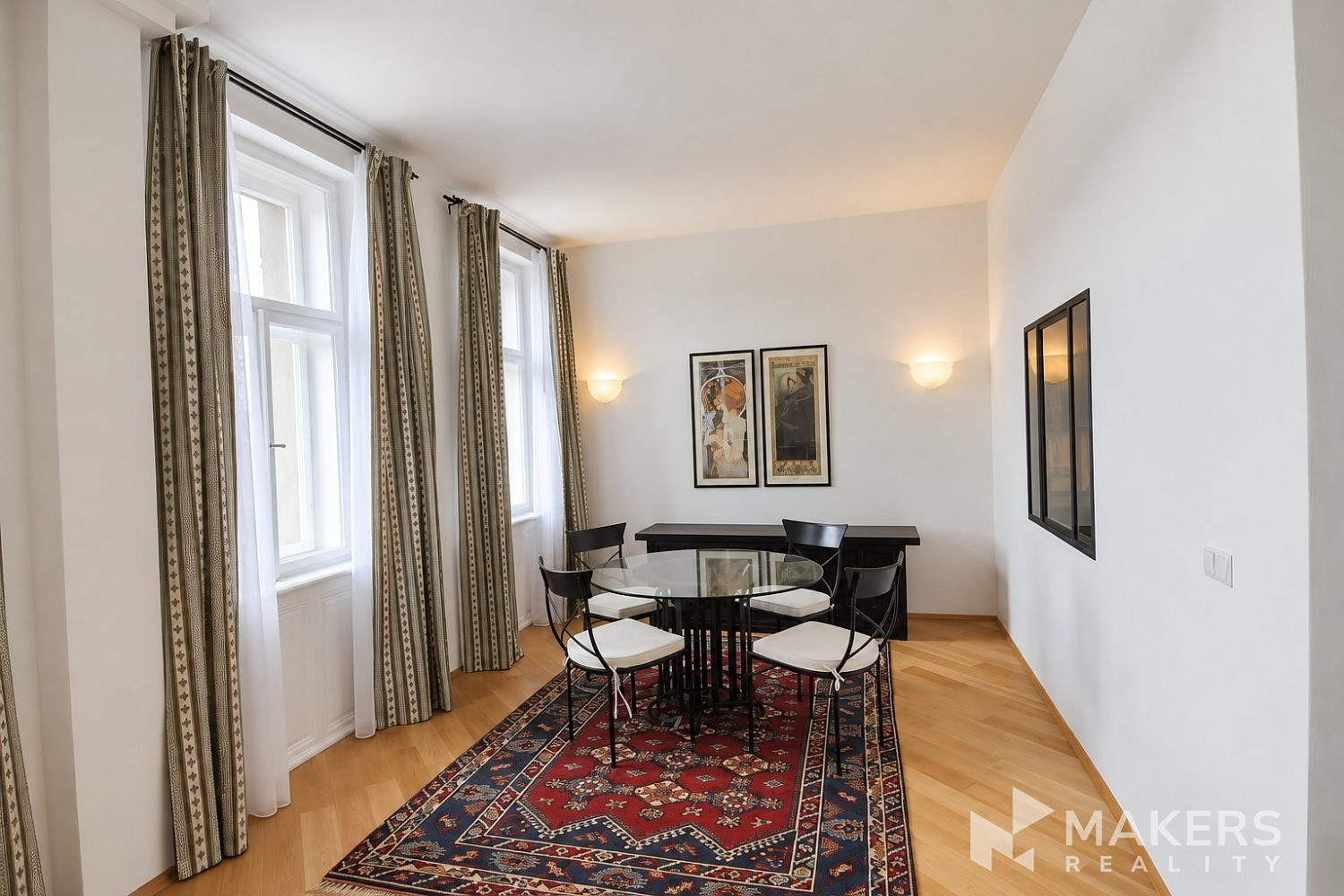 Pronájem bytu 3+kk 94 m² – fotografie 2