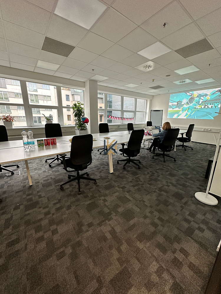 Pronájem kanceláře 243 m² – fotografie 4