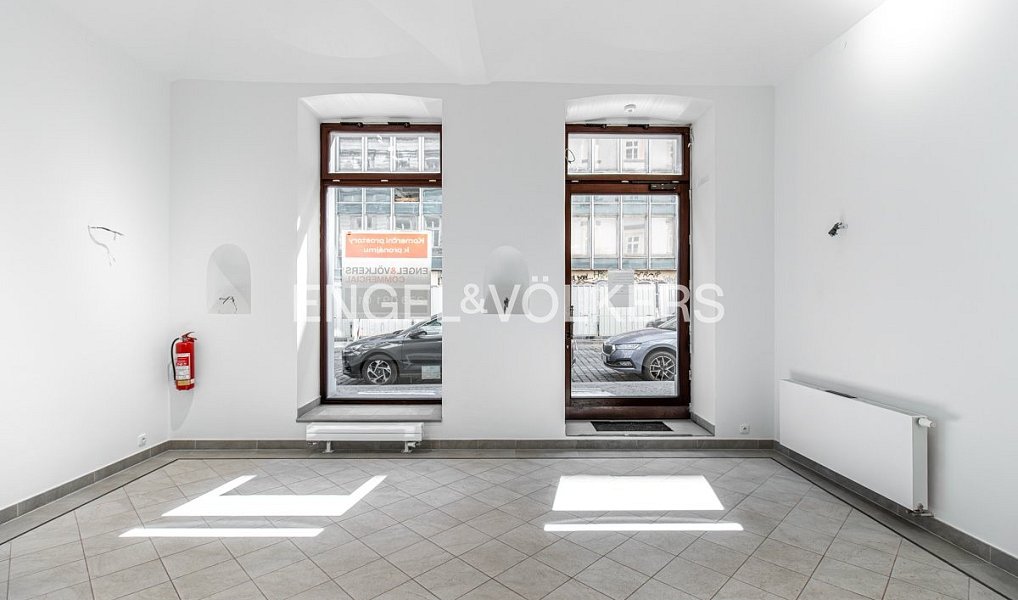 Pronájem obchodních prostor 93 m², Praha – náhled fotky 3