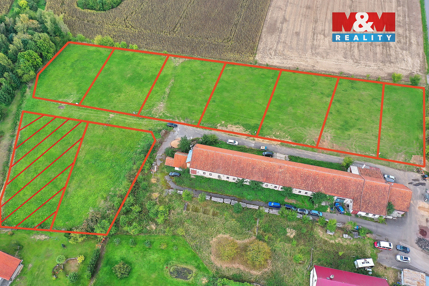 Prodej stavebního pozemku 1 211 m² — photo 2