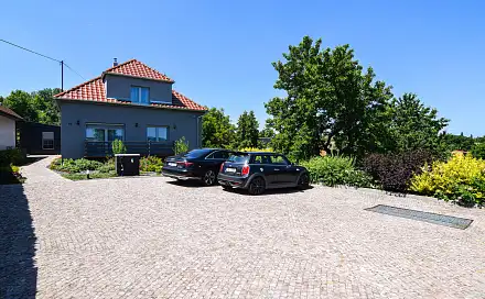 Prodej domu 249 m² s pozemkem 1 250 m², Jažlovická, Říčany - Jažlovice, okres Praha-východ