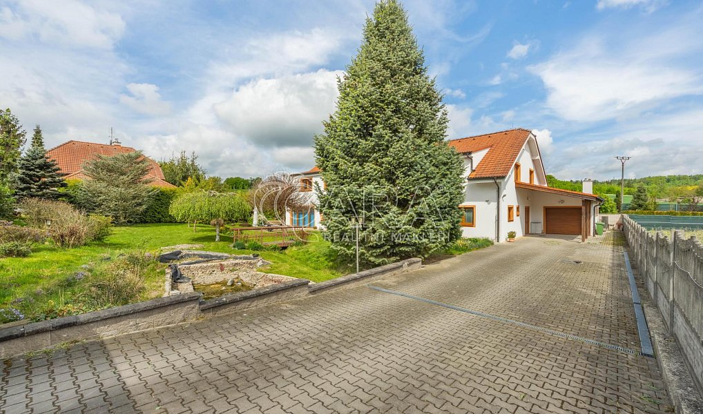 Prodej domu 362 m² s pozemkem 1 568 m², Zvánovice – náhled fotky 38