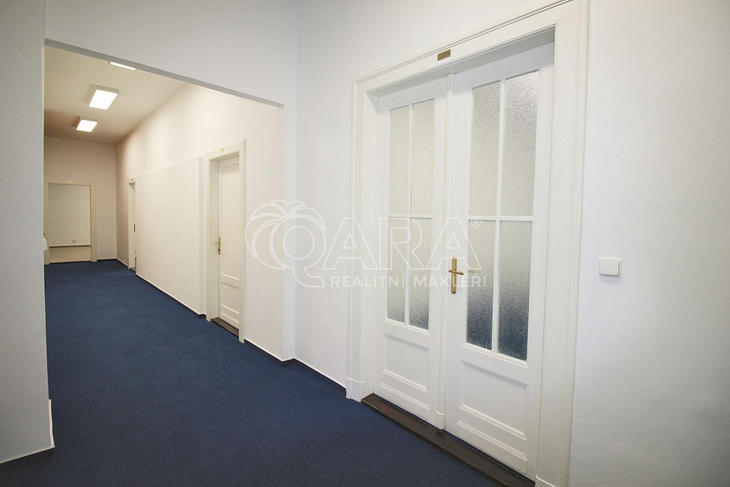 Pronájem kanceláře 143 m²
