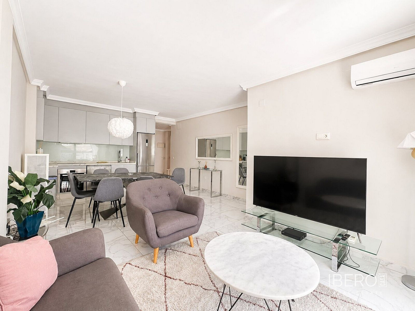 Piso 4+kk – Marbella, Nueva Andalucía - Vista 5