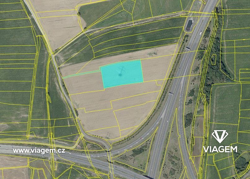 Prodej pole 7 102 m² – fotografie 2