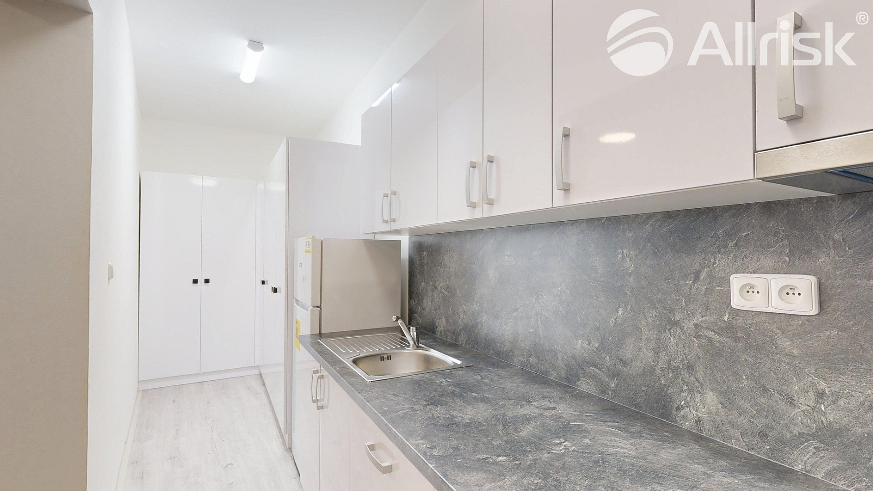 Pronájem bytu 1+kk 38 m² — photo 4