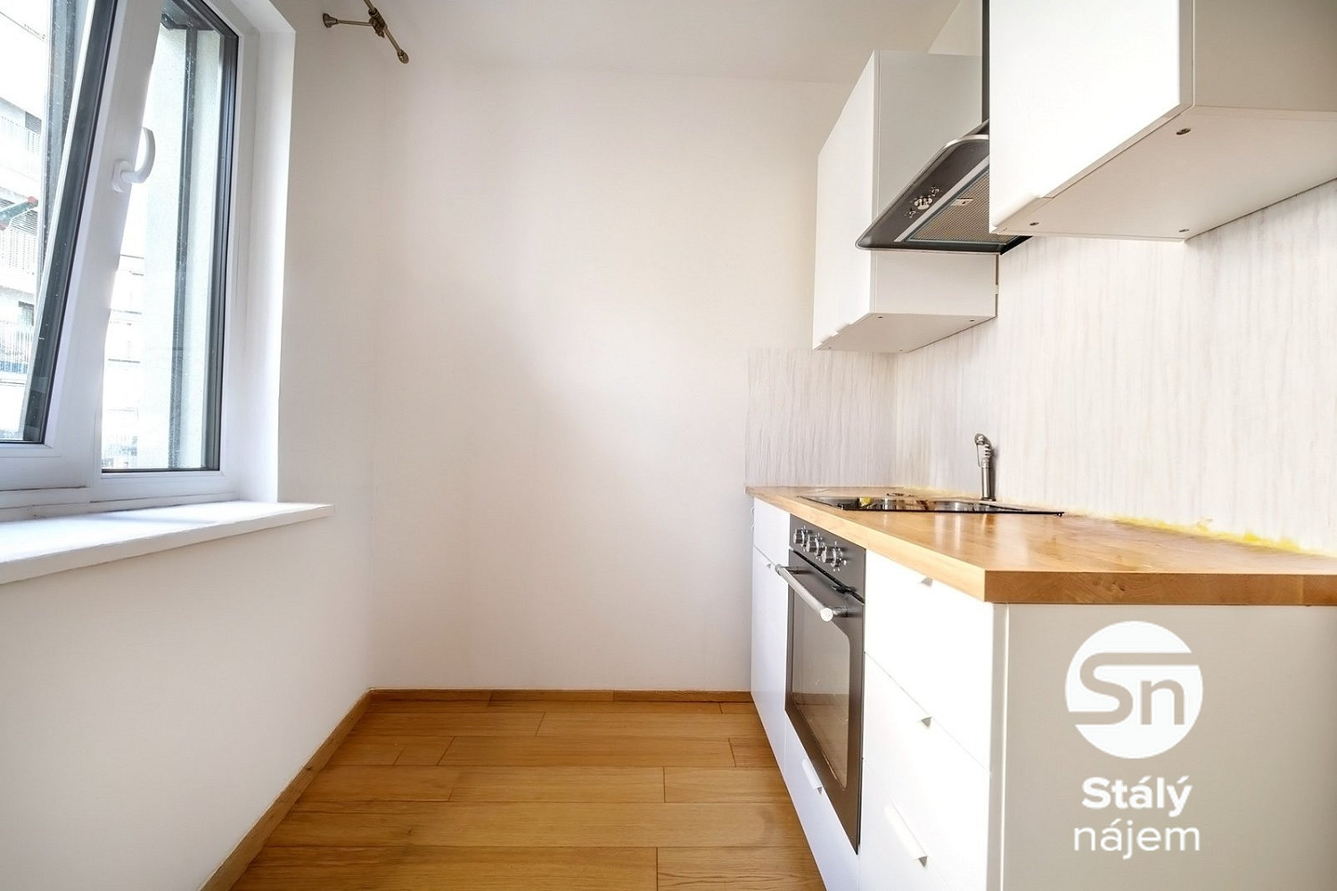 Pronájem bytu 2+kk 73 m² – fotografie 3