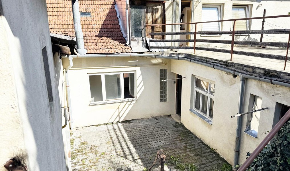 Prodej domu 200 m² s pozemkem 97 m², Nesovice – náhled fotky 9