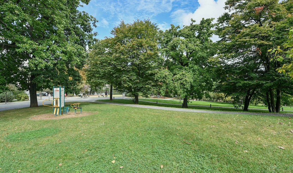 Pronájem bytu 2+kk 76 m², Praha – náhled fotky 22