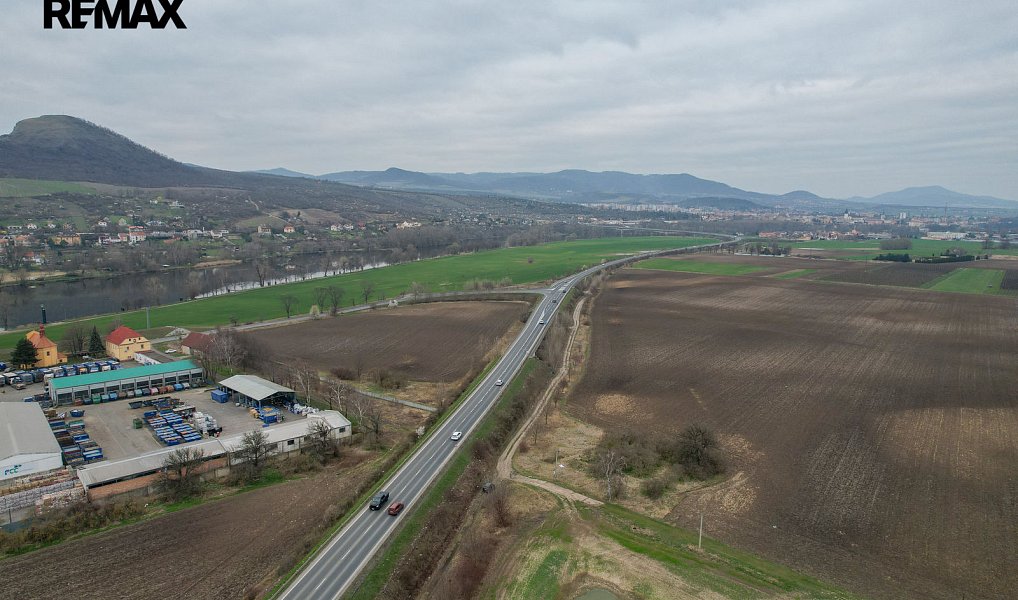 Prodej pozemku 74 m², Lovosice – náhled fotky 4