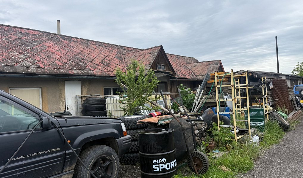 Prodej domu 250 m² s pozemkem 1 509 m², Králův Dvůr – náhled fotky 3