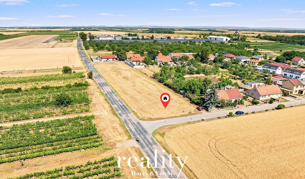 Prodej stavebního pozemku 883 m², Drnholec – náhled fotky 4