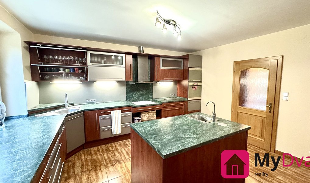 Prodej domu 208 m² s pozemkem 500 m², Vranov nad Dyjí – náhled fotky 11