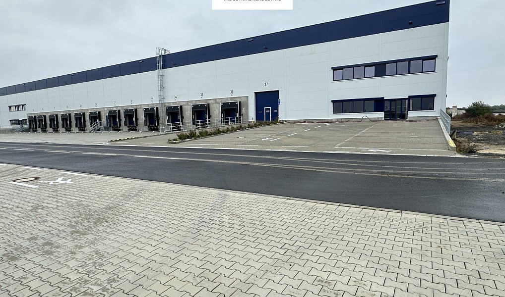 Pronájem výrobních prostor 18 200 m², Tuřany – náhled fotky 9