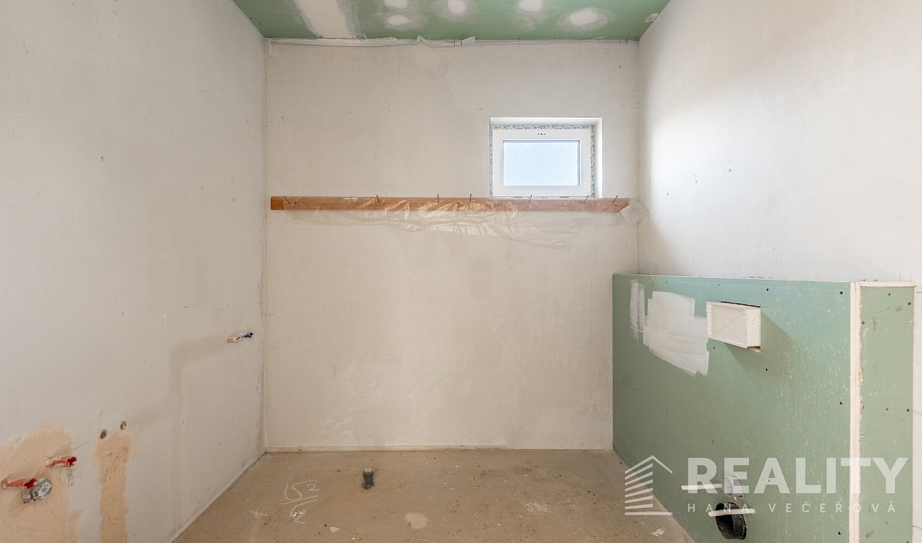 Prodej domu 158 m² s pozemkem 723 m², Košťany – náhled fotky 10