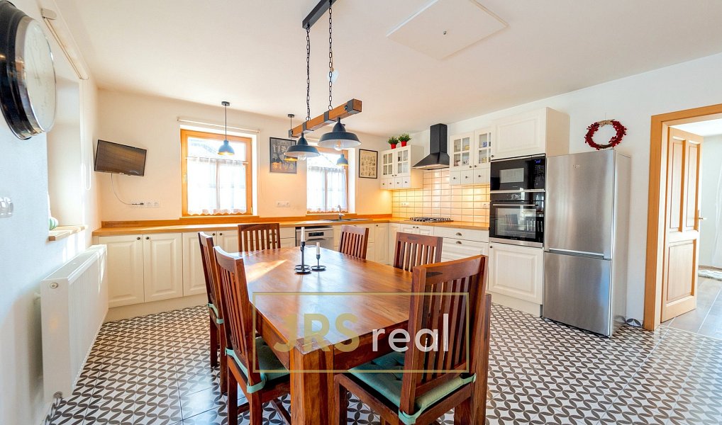 Prodej domu 187 m² s pozemkem 2 699 m², Novosedly – náhled fotky 5