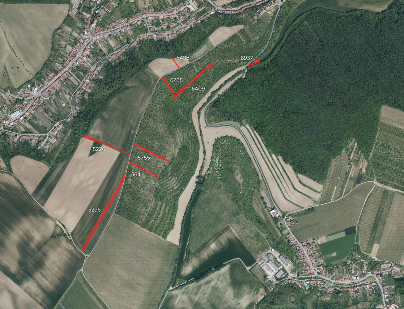 Prodej pole 19 471 m²
