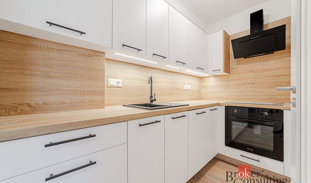 Prodej bytu 2+kk 46 m², Ostrava – náhled fotky 4