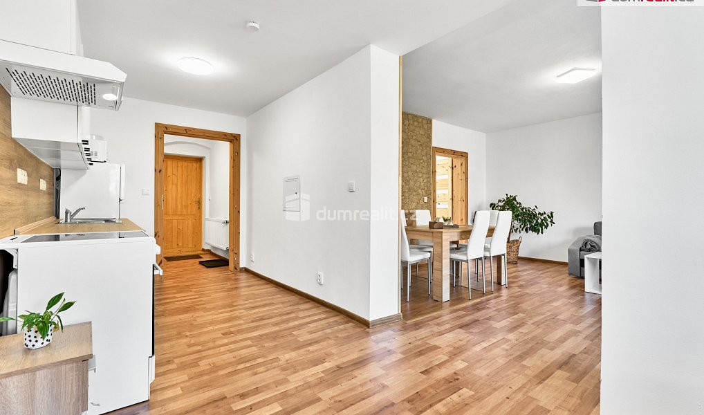 Prodej domu 180 m² s pozemkem 517 m², Pernink – náhled fotky 7