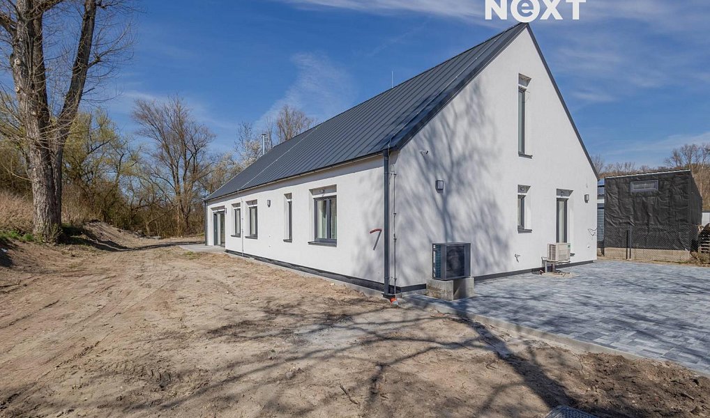 Prodej domu 160 m² s pozemkem 1 070 m², Tuhaň – náhled fotky 27