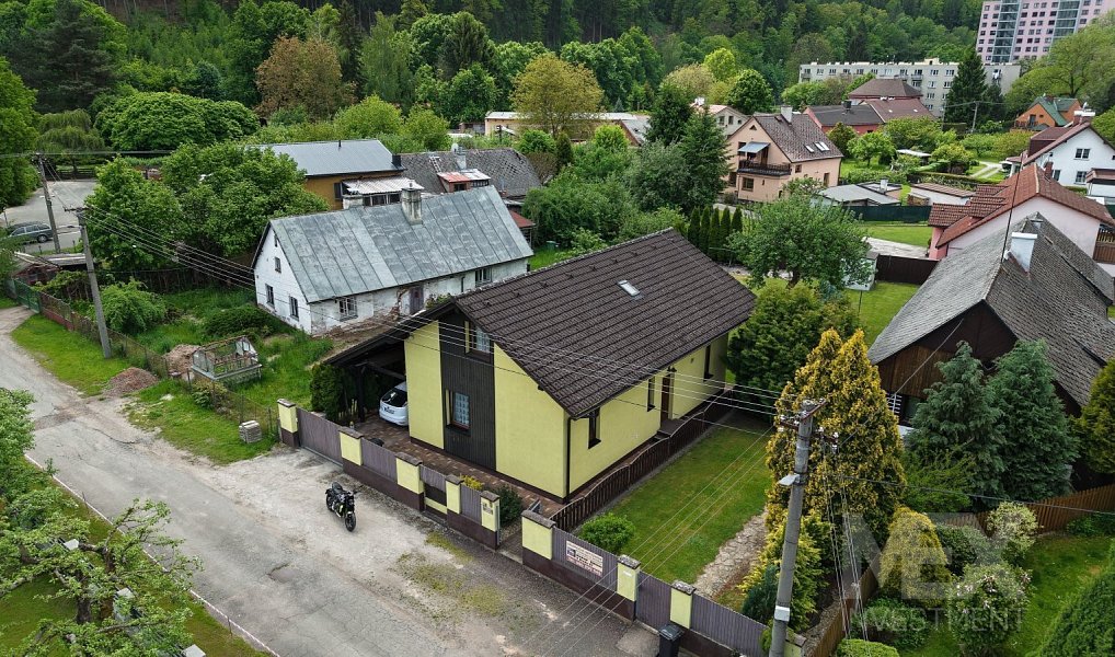 Prodej domu 130 m² s pozemkem 453 m², Náchod – náhled fotky 31