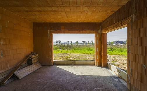 Prodej domu 231 m² s pozemkem 804 m², Na Borech, Vysoký Újezd - Kuchař, okres Beroun