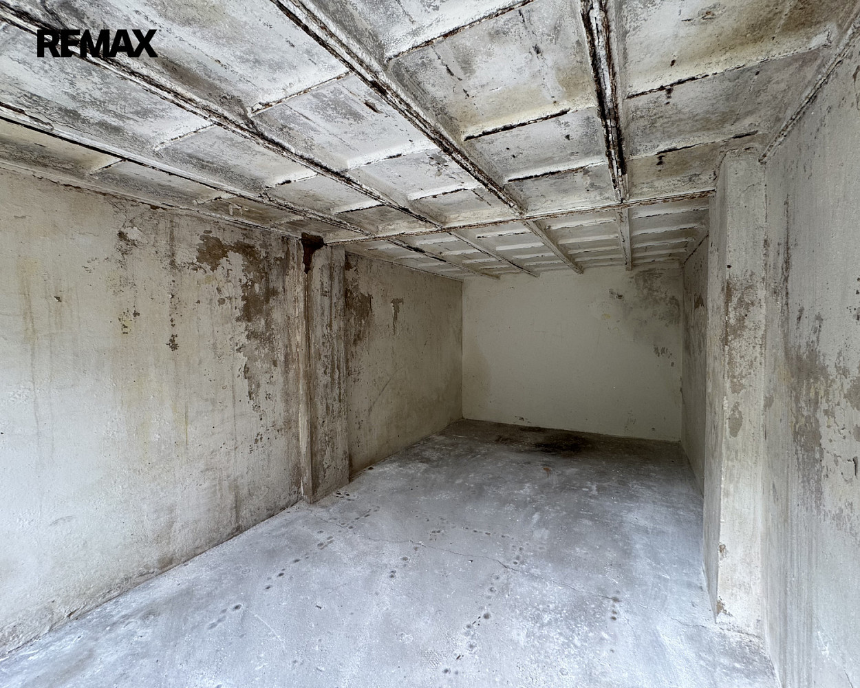 Prodej garáže 20m2, Bílina - Modřín – fotografie 3