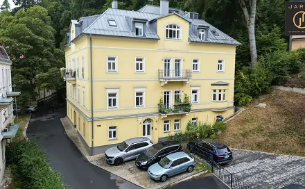 Prodej bytu 3+kk 113 m², Lesní, Mariánské Lázně, okres Cheb