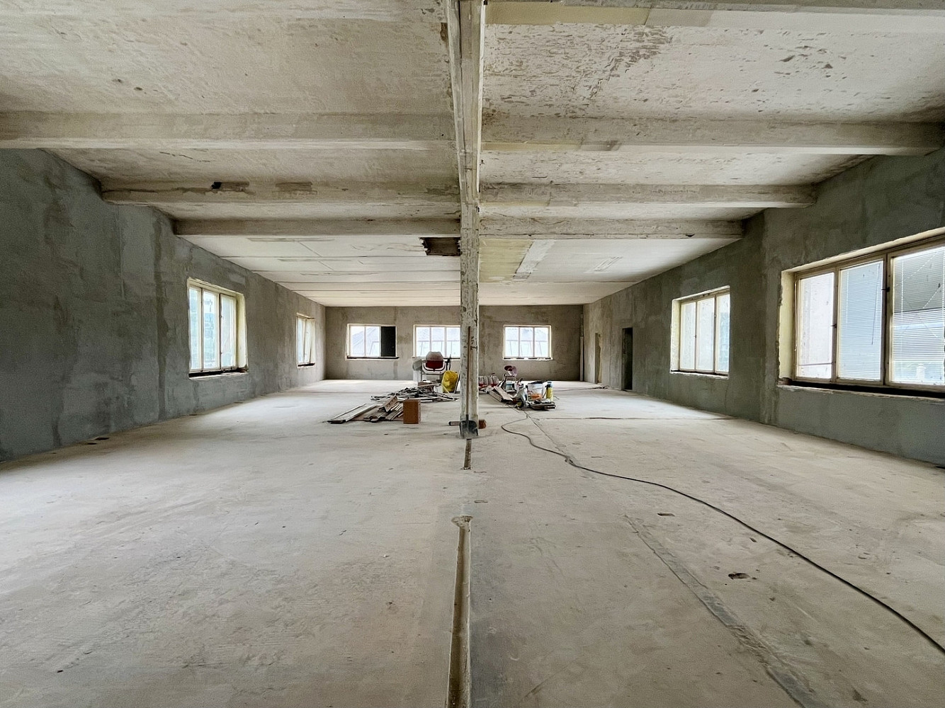 Prodej obchodních prostor 659 m² – fotografie 2