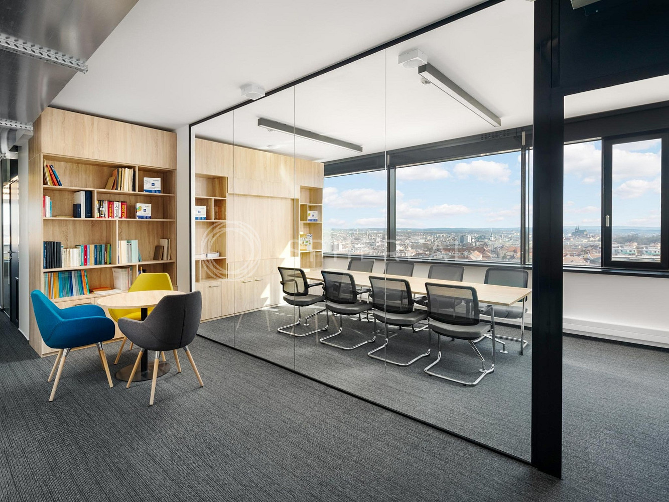Pronájem kanceláře 270 m² – fotografie 4