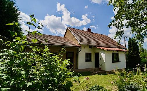 Prodej domu 168 m² s pozemkem 421 m², Dubenec, okres Příbram