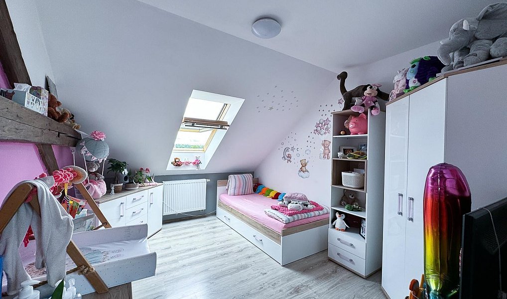 Prodej domu 244 m² s pozemkem 1 483 m², Hrobčice – náhled fotky 8