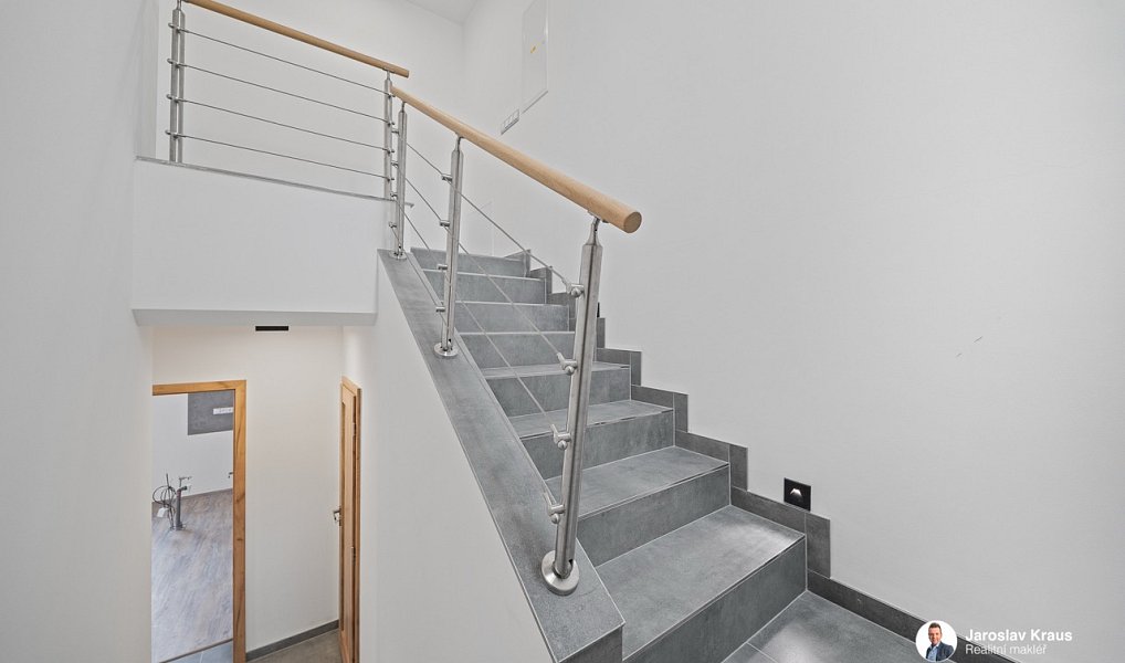 Prodej domu 134 m² s pozemkem 148 m², Nová Paka – náhled fotky 25
