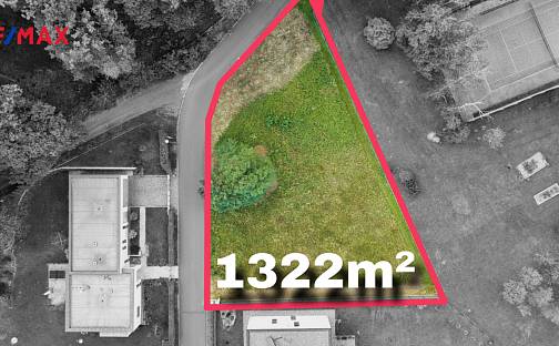 Prodej stavebního pozemku 1 322 m², Zlín
