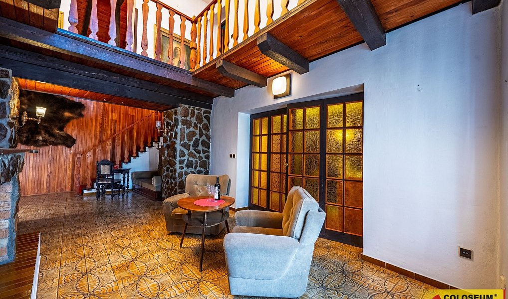 Prodej domu 253 m² s pozemkem 926 m², Nemotice – náhled fotky 3