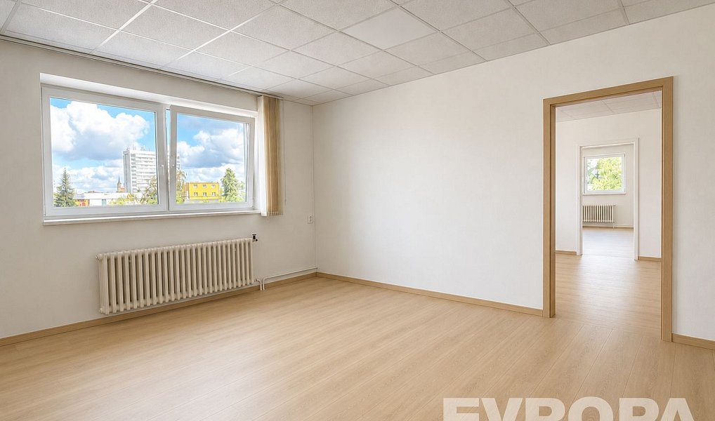 Pronájem kanceláře 75 m², Kolín – náhled fotky 7