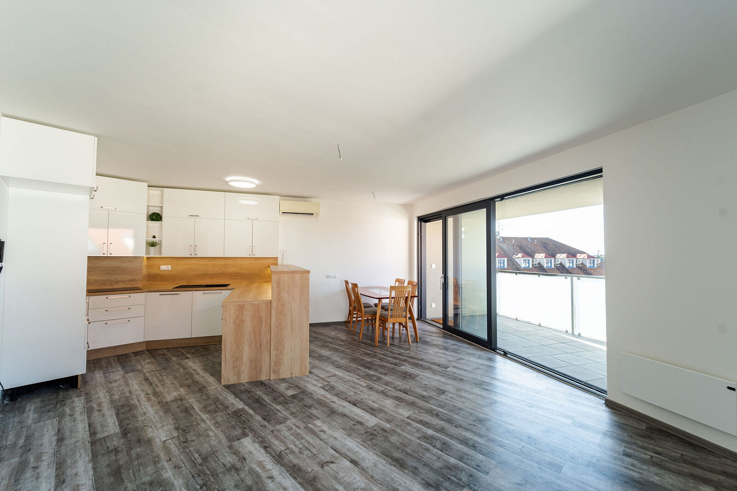 Prodej bytu 4+kk 88 m²