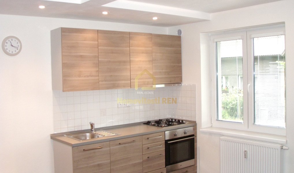 Pronájem bytu 2+kk 36 m², Ostrava – náhled fotky 2