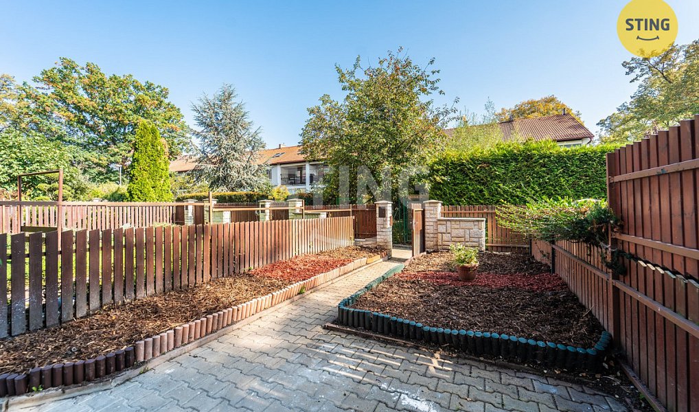 Prodej domu 150 m² s pozemkem 300 m², Praha – náhled fotky 4
