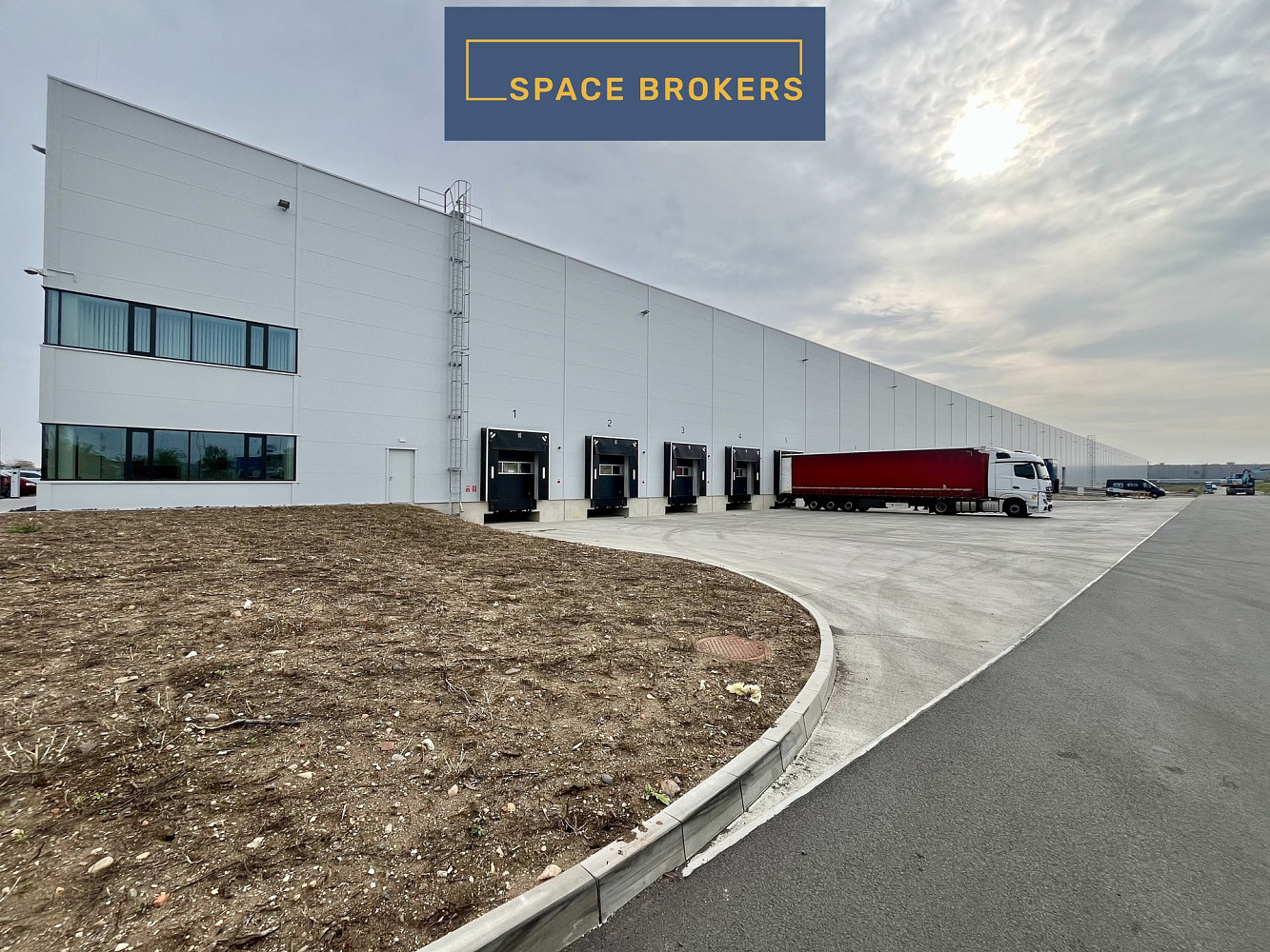 Pronájem skladovacích prostor 4 246 m²