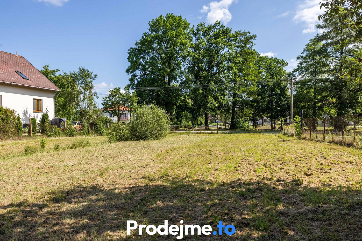 Prodej stavebního pozemku 2 063 m² – fotografie 3
