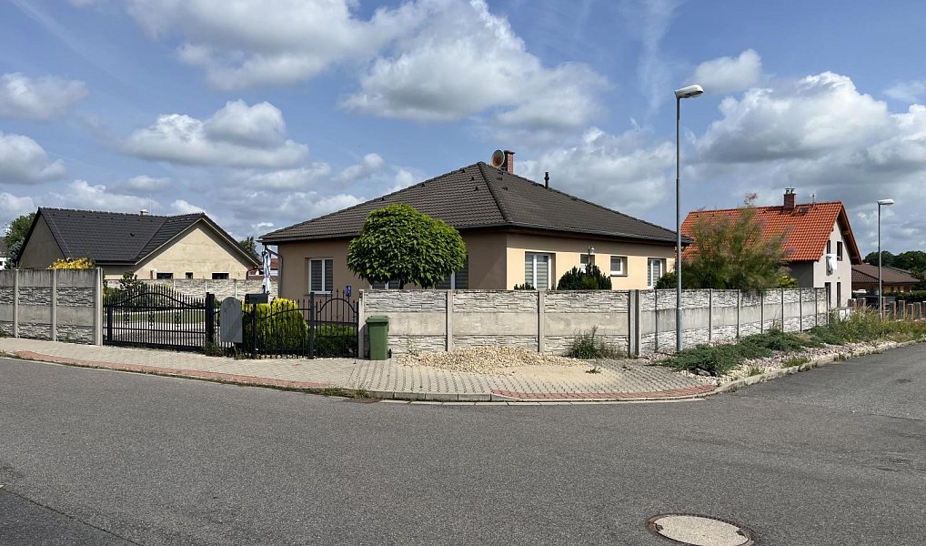 Prodej domu 108 m² s pozemkem 856 m², Žehušice – náhled fotky 2