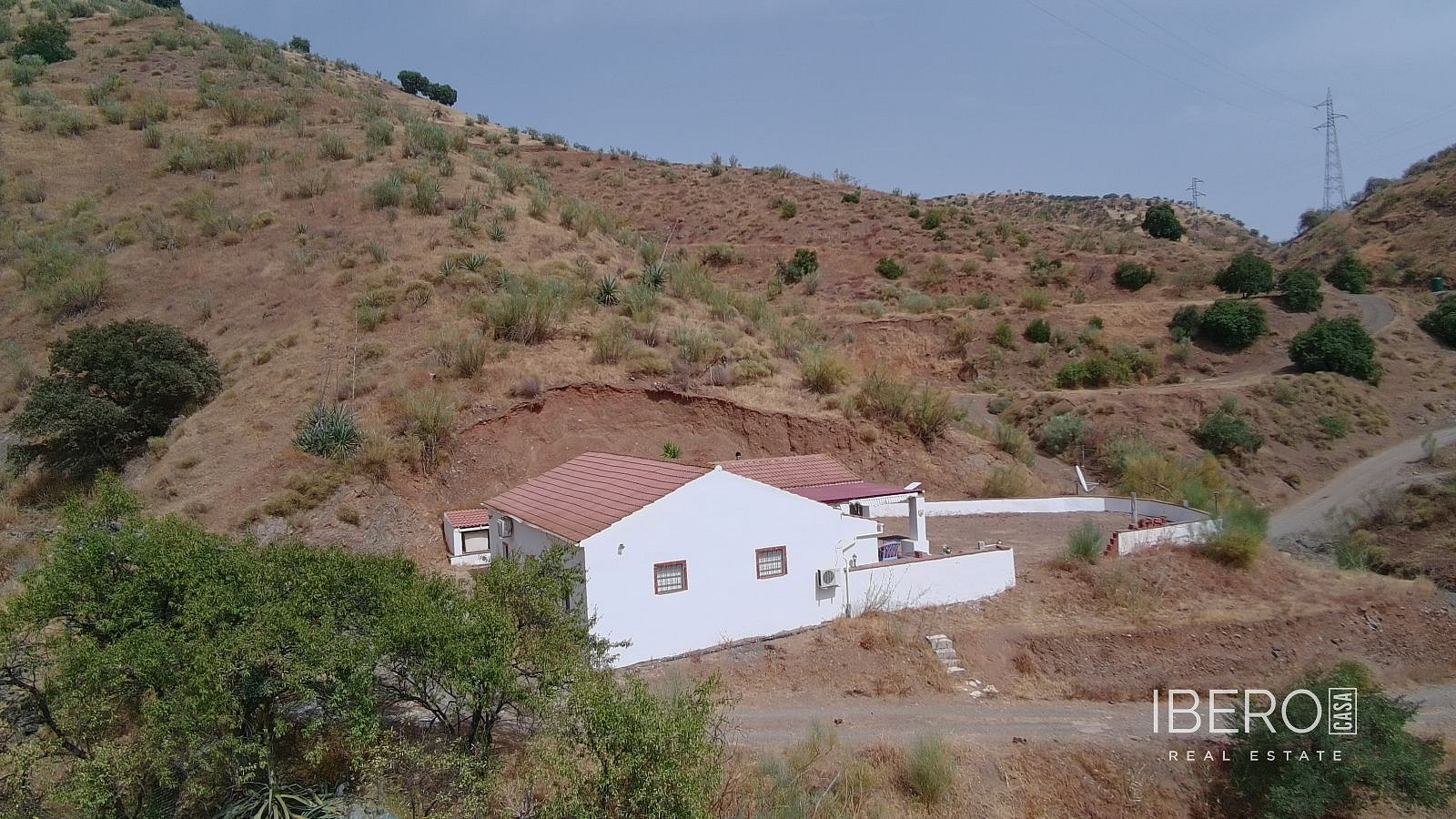 Prodej domu 123 m² s pozemkem 10 000 m²