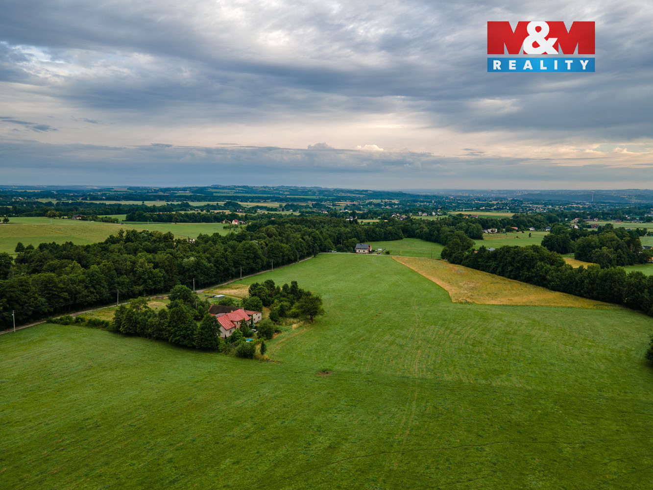 Prodej pole 17 813 m² – další